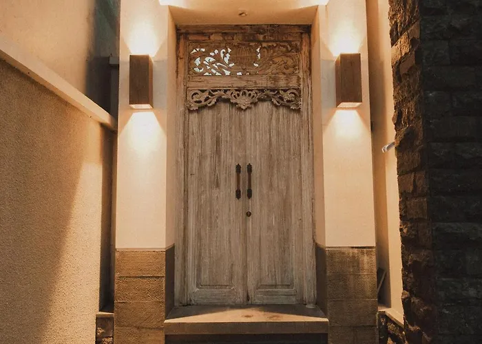 Casa *